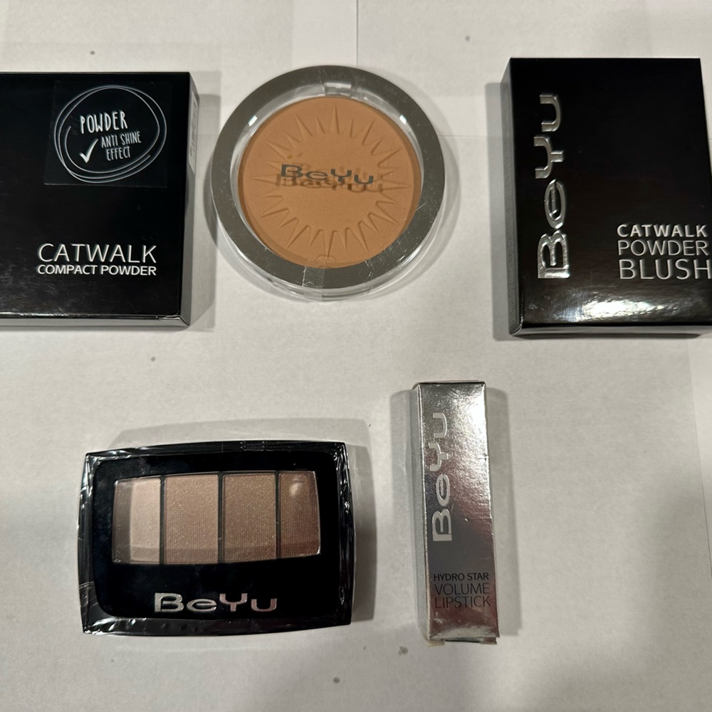 BeYu 5 piece makeup set